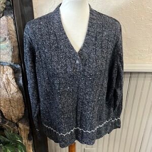 Woolrich Gray Cardigan with Long Sleeves and V-Neck Design